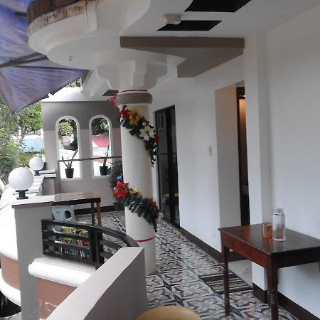 Vali-Joe Travel Lodge El Nido Zewnętrze zdjęcie